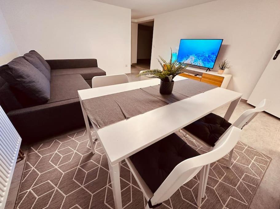 Gemuetliche Wohnung In Leverkusen Exteriér fotografie